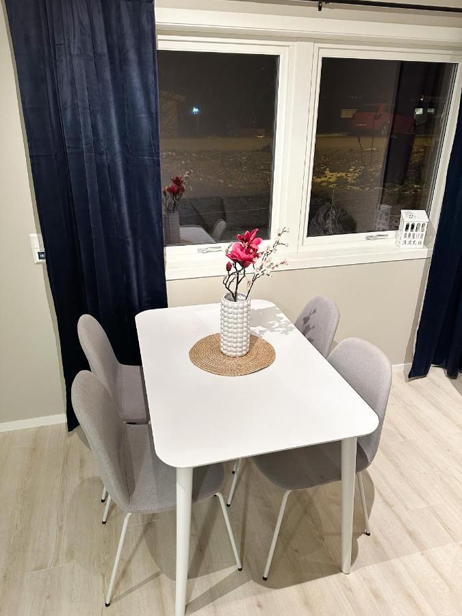 Tromsdalen Aurora Apartments Tromso Ngoại thất bức ảnh