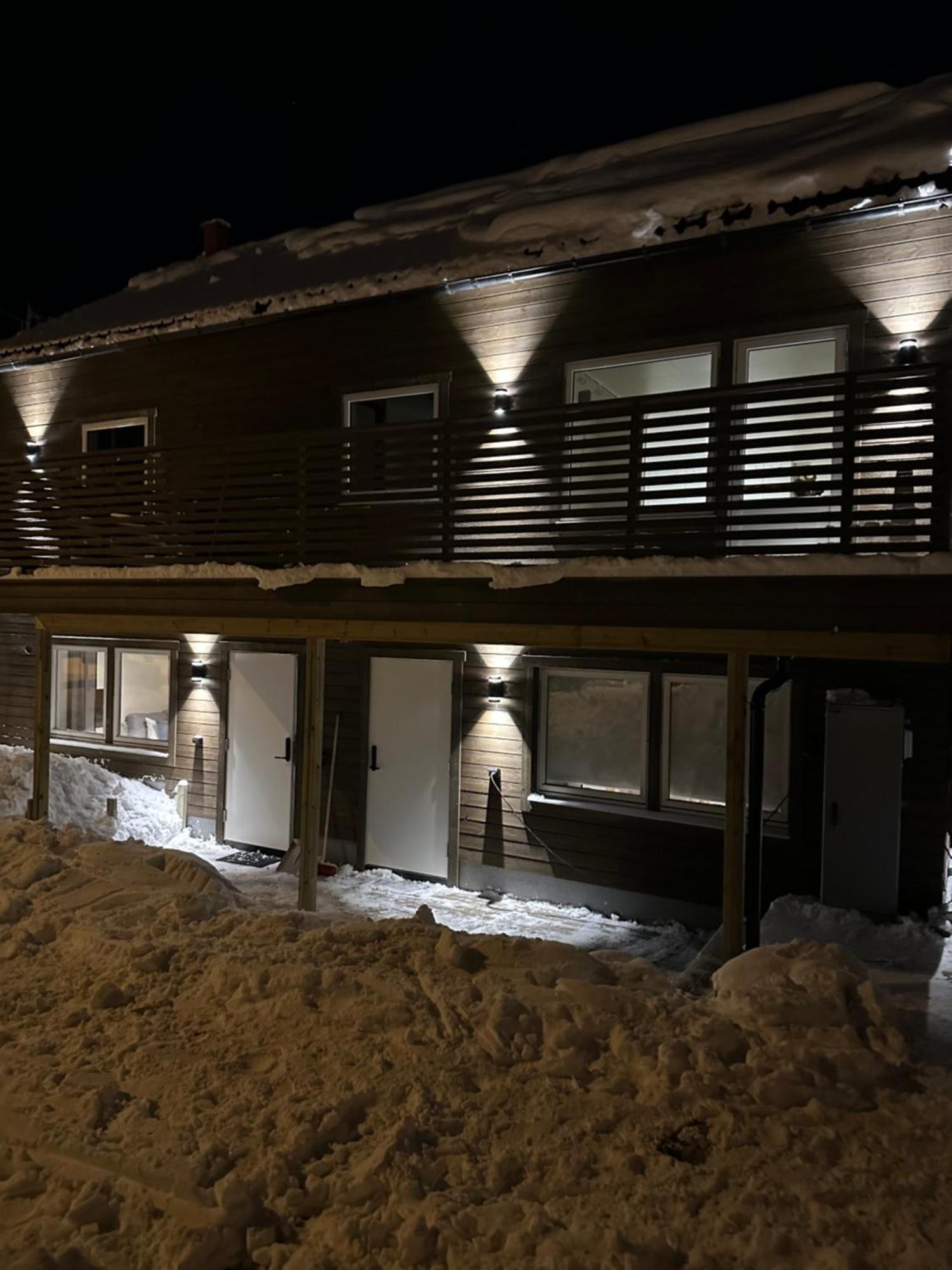 Tromsdalen Aurora Apartments Tromso Ngoại thất bức ảnh